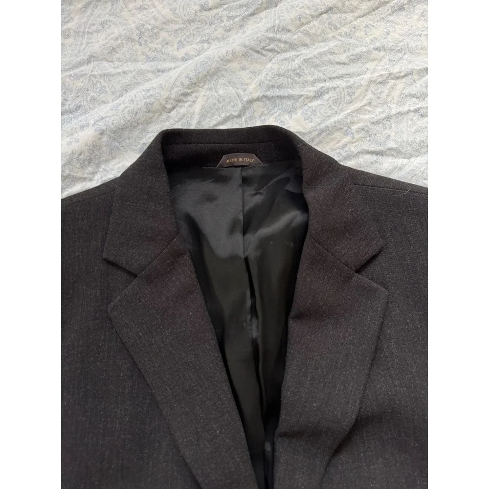 Banana Republic Men's Charcoal 100% Wool Suit 42R 34x31 Italy Business Formal
